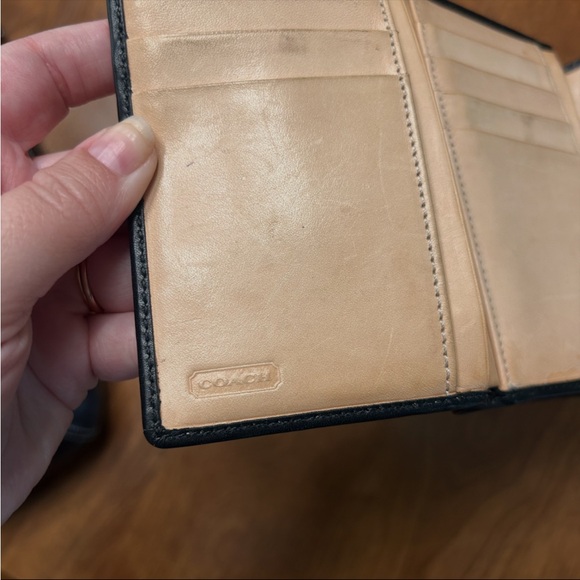 Vintage Coach Soho Signature Shoulder Bag and Wallet - Picture 9 of 9